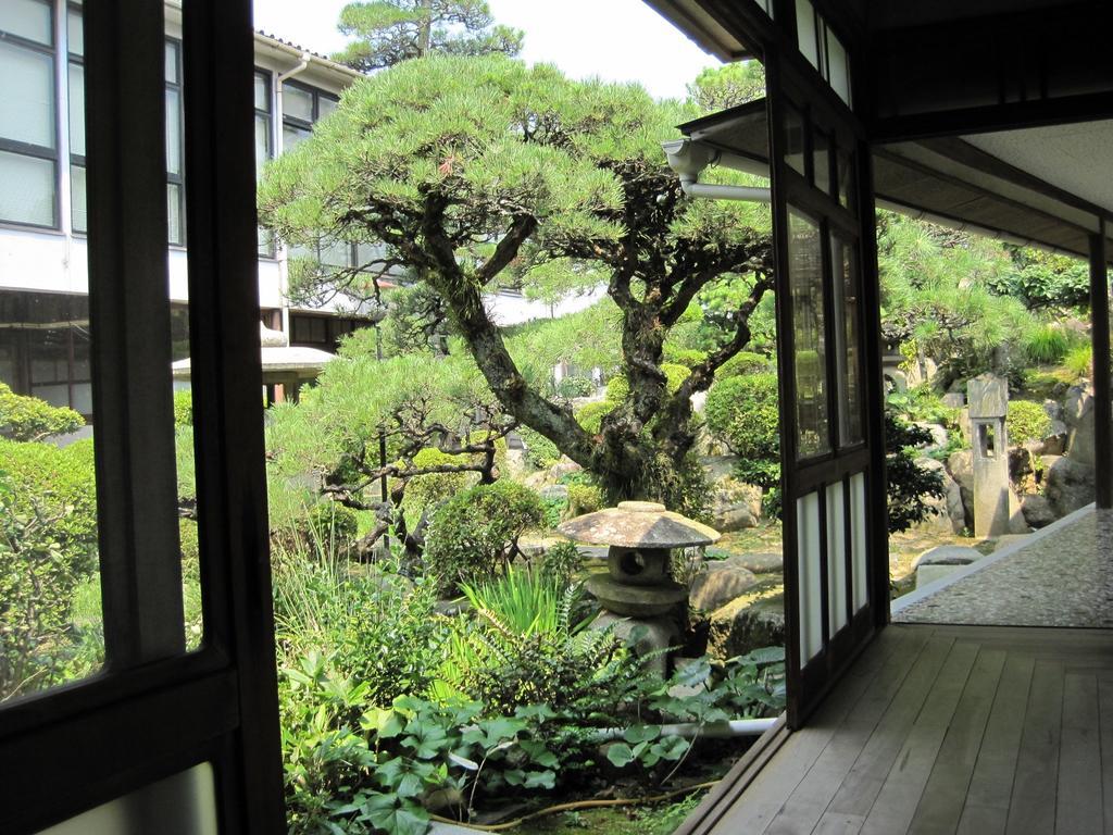 Suminoe Ryokan Onomichi Bagian luar foto