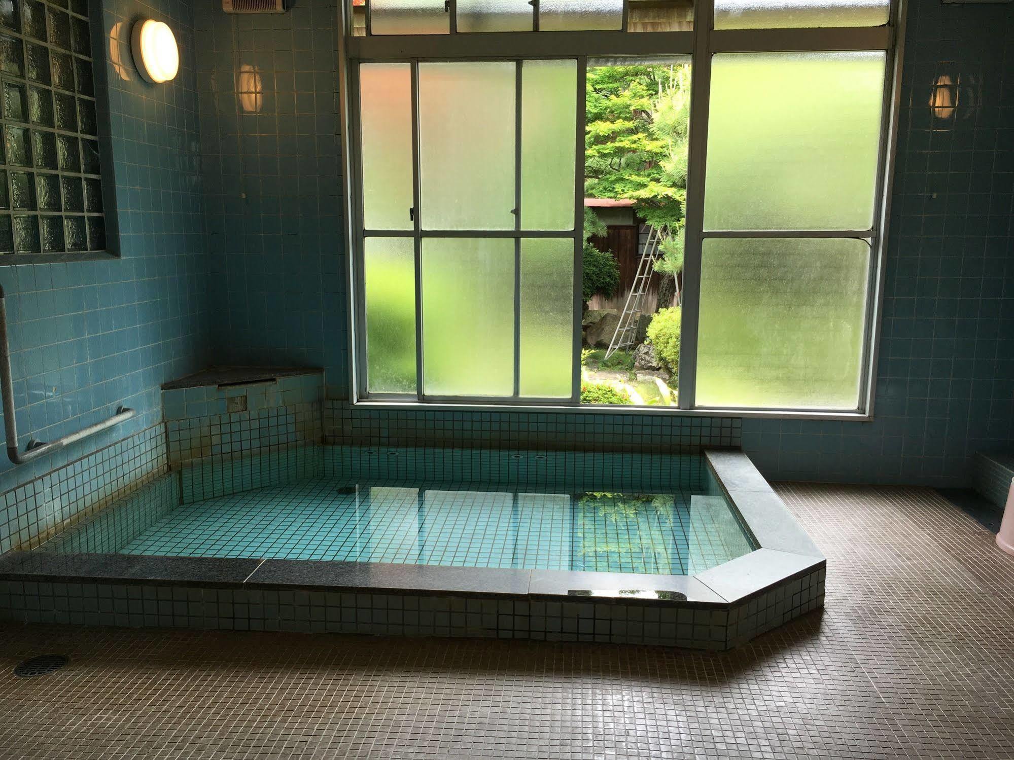 Suminoe Ryokan Onomichi Bagian luar foto